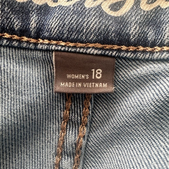 Eddie Bauer Jeans Womens Revival High Rise Straight Leg Sz 18 Blue Denim - Picture 11 of 13